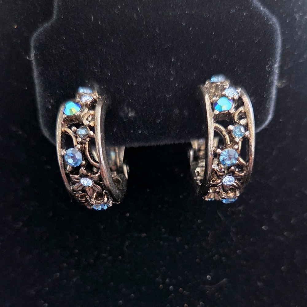 Givenchy Vintage‎ Bronze Tone Blue Crystal Filigree Floral Clip On Hoop Earrings